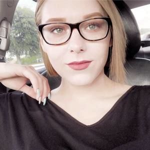 Meet your Posher, Jules